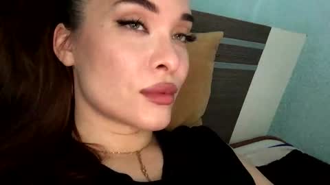 Snapshot of magggg658318 chatting on 05-24-26, 02:00 magggg658318 online show from 05-24-26, 02:00