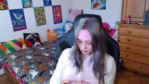 Snapshot of maggieswaggy chatting on 10-31-25, 02:51 Magdalene Swaggy online show from 10-31-25, 02:51