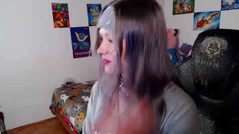 Snapshot of maggieswaggy chatting on 11-03-25, 04:19 Magdalene Swaggy online show from 11-03-25, 04:19