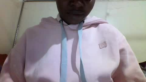 Snapshot of magic_bliss chatting on 06-12-26, 06:18 Bliss online show from 06-12-26, 06:18