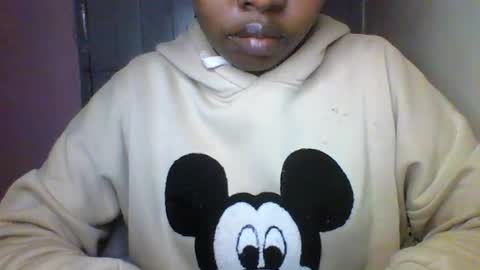 Snapshot of magic_bliss chatting on 07-15-26, 06:02 Bliss online show from 07-15-26, 06:02
