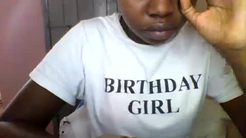 Snapshot of magic_bliss chatting on 07-17-26, 06:31 Bliss online show from 07-17-26, 06:31