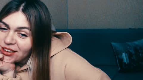 magic_katarina_ online show from 01-22-25, 03:40