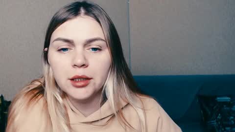 magic_katarina_ online show from 01-26-25, 08:14