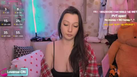 Hello sweet I am Lilly Lets have fun  The show will start around 600 PM GTM or 100 PM GTM  online show from 04-13-26, 06:57