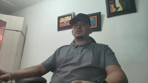 Snapshot of magic_milk23 chatting on 11-01-25, 04:58 magic_milk23 online show from 11-01-25, 04:58