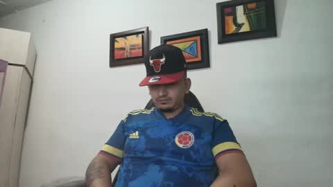 Snapshot of magic_milk23 chatting on 11-07-25, 06:24 magic_milk23 online show from 11-07-25, 06:24