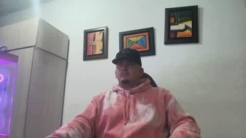 Snapshot of magic_milk23 chatting on 01-08-26, 06:05 magic_milk23 online show from 01-08-26, 06:05