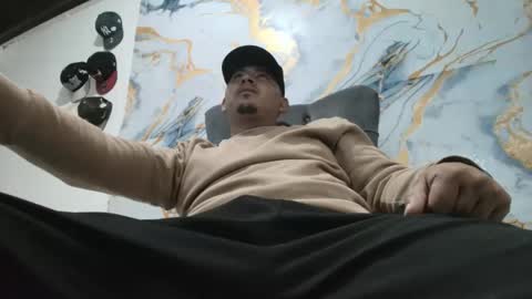 Snapshot of magic_milk23 chatting on 04-07-26, 06:36 magic_milk23 online show from 04-07-26, 06:36