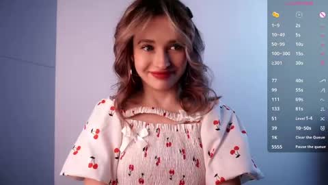 Lia online show from 05-29-26, 10:19