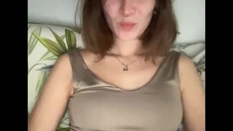 magicgirl50053 online show from 11-06-25, 01:12