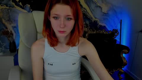 Snapshot of magiclilu chatting on 12-03-24, 09:01 Lilu online show from 12-03-24, 09:01