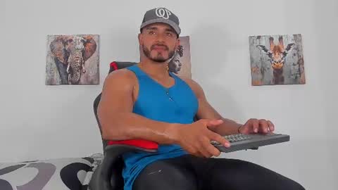 Snapshot of magnusclark chatting on 06-23-26, 06:17 Magnusclark online show from 06-23-26, 06:17