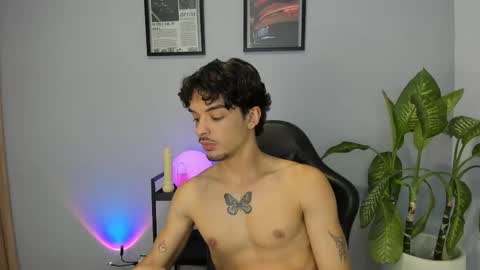 mai_sanchez online show from 01-14-26, 03:45