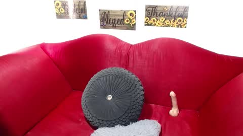 ISABELA online show from 09-25-25, 04:21