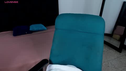 Maia online show from 12-09-24, 12:51