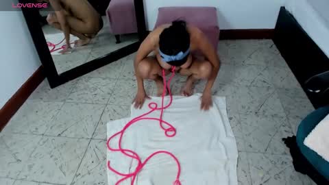 Maia online show from 01-12-25, 06:16