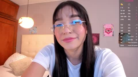 Maia online show from 05-22-26, 12:11