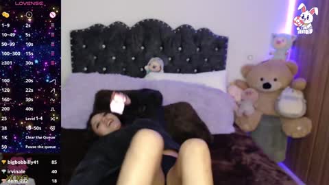    t  online show from 12-28-24, 03:26