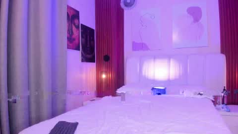 Snapshot of maiasweet_ chatting on 05-01-26, 03:22 MAIA online show from 05-01-26, 03:22
