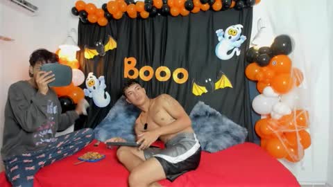 Snapshot of maicol_cum23 chatting on 10-12-25, 05:34 maicol_cum23 online show from 10-12-25, 05:34