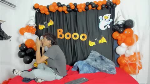 Snapshot of maicol_cum23 chatting on 10-13-25, 02:17 maicol_cum23 online show from 10-13-25, 02:17