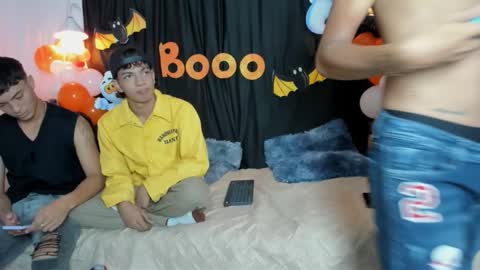Snapshot of maicol_cum23 chatting on 10-14-25, 02:07 maicol_cum23 online show from 10-14-25, 02:07