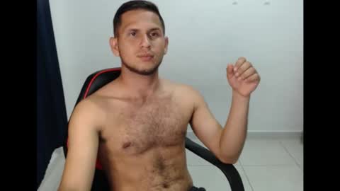 maicol online show from 10-18-25, 03:53