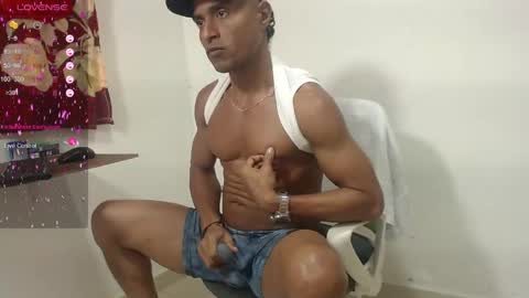 Snapshot of maik_alen chatting on 06-09-26, 04:40 . Maik Alen . online show from 06-09-26, 04:40