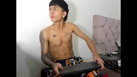 maikdemon_ online show from 06-08-26, 10:43