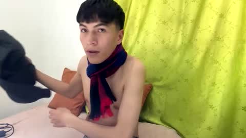 Snapshot of maikitol2026 chatting on 04-24-26, 06:54 maikitol online show from 04-24-26, 06:54