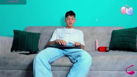 Maikol online show from 11-13-25, 01:54