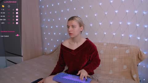 Your kitty online show from 03-08-25, 02:55