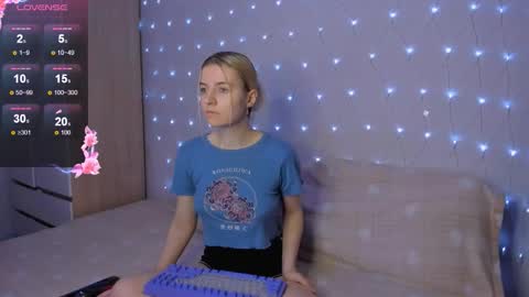 Your kitty online show from 09-08-25, 03:55