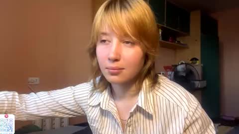 Evie online show from 06-27-26, 02:01