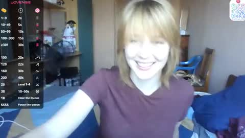 Evie online show from 07-02-26, 03:29