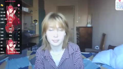 Evie online show from 07-05-26, 03:52