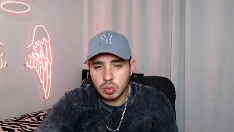 maison_xmed online show from 04-12-26, 03:33