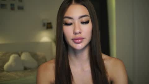 Snapshot of maistream chatting on 03-27-26, 08:52 Mai online show from 03-27-26, 08:52