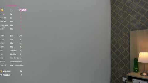 Snapshot of maite_jhon chatting on 12-15-24, 06:51 online show from 12-15-24, 06:51