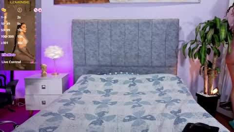 MAITE STONE1 online show from 04-10-26, 03:45