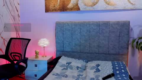 MAITE STONE1 online show from 04-11-26, 08:07