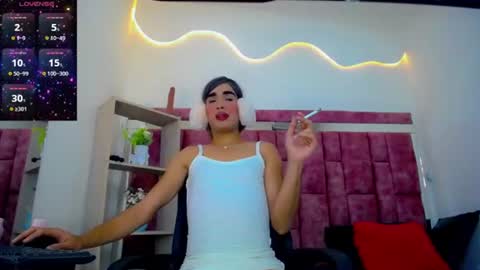 Snapshot of maitecandyxx chatting on 07-08-26, 04:06 maitecandyxx online show from 07-08-26, 04:06