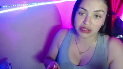 Hello friends Im on another account    online show from 12-27-24, 03:20