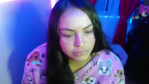 Hello friends Im on another account    online show from 01-25-25, 07:28