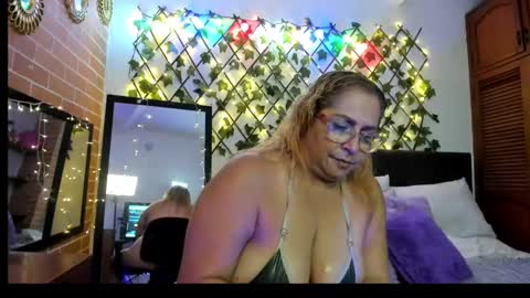 maja_hills online show from 10-07-25, 10:07