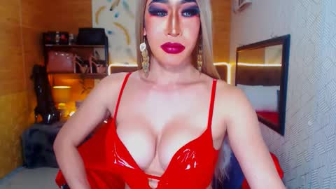 Snapshot of majesticmedusa chatting on 02-06-25, 10:04 majesticmedusa online show from 02-06-25, 10:04