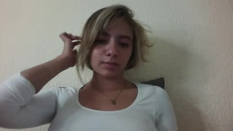 majo_gomezz online show from 02-05-26, 12:04