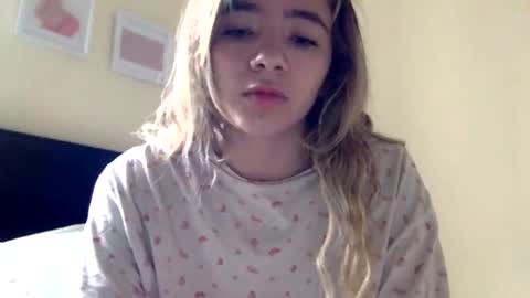 majo_gomezz online show from 03-21-26, 05:49