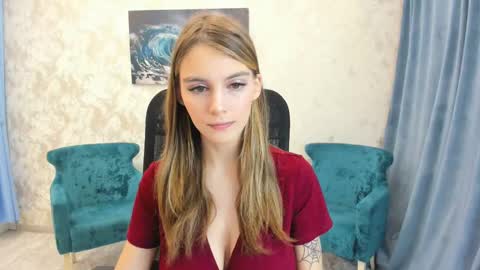 Chloe online show from 02-14-25, 03:33